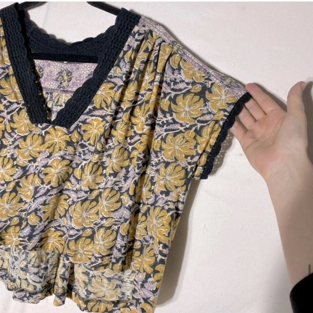 Free People Yellow Floral Leilani Crop With Crochet Lace Trim S - Picture 13 of 13